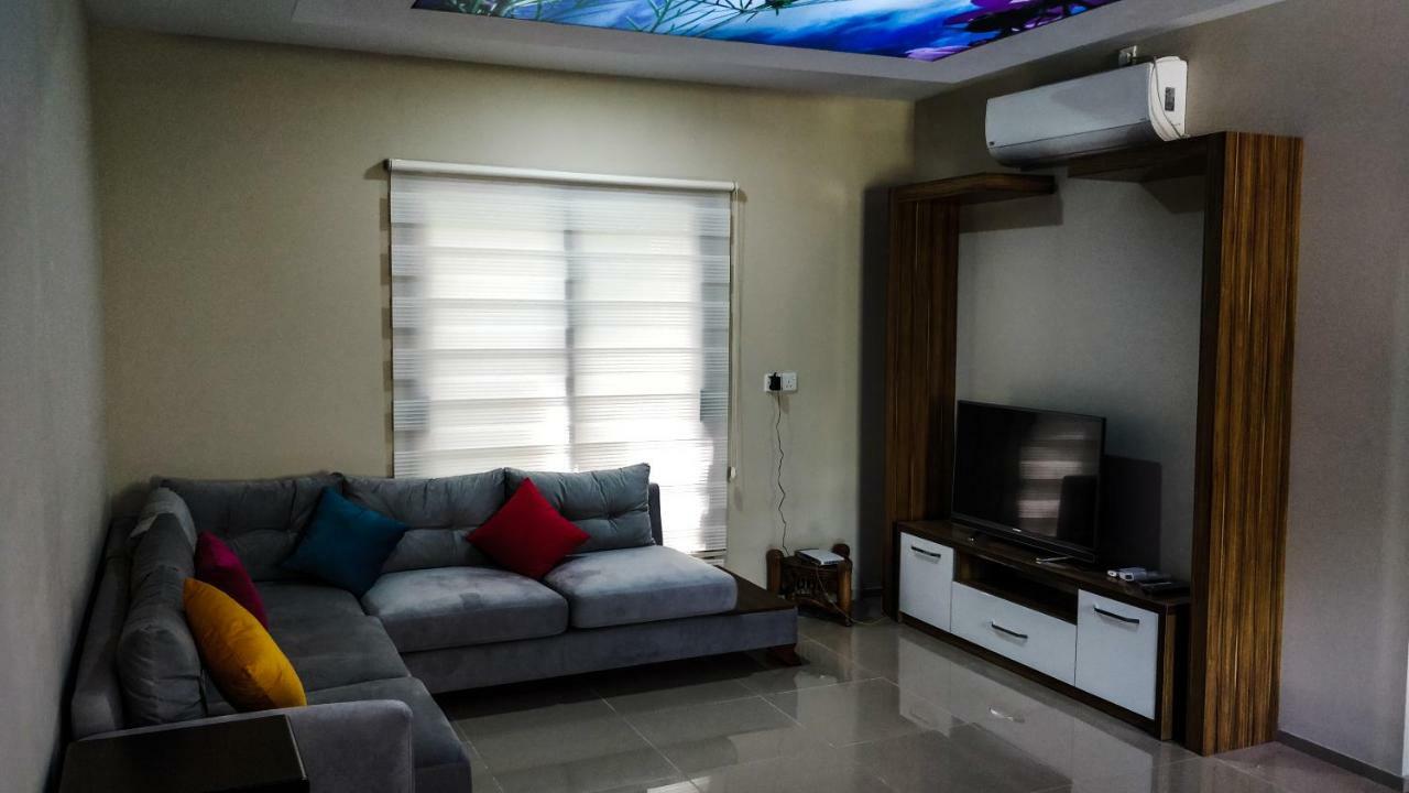 Eden Blue गेस्ट हाउस